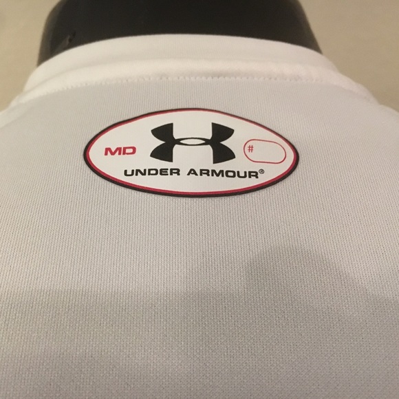 Adult Under Armour Short Sleeve T-Shirt - Picture 5 of 7
